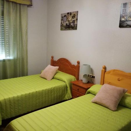 Alojamiento Romina Apartamento Villanueva Del Arzobispo Exterior foto