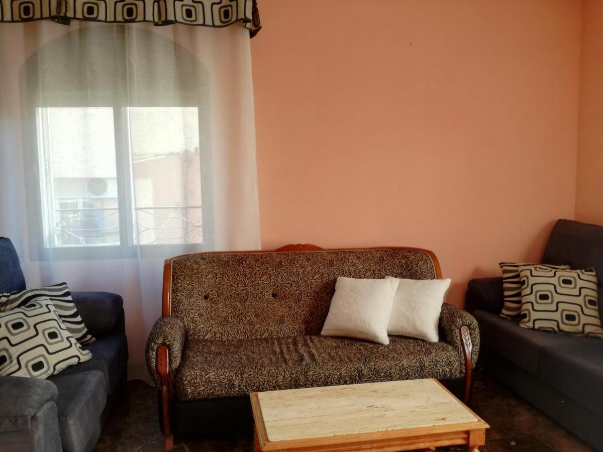 Alojamiento Romina Apartamento Villanueva Del Arzobispo Exterior foto